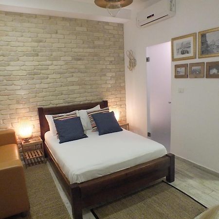 Banker'S Boutique Apartment Хайфа Стая снимка