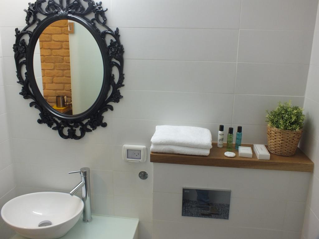 Banker'S Boutique Apartment Хайфа Екстериор снимка