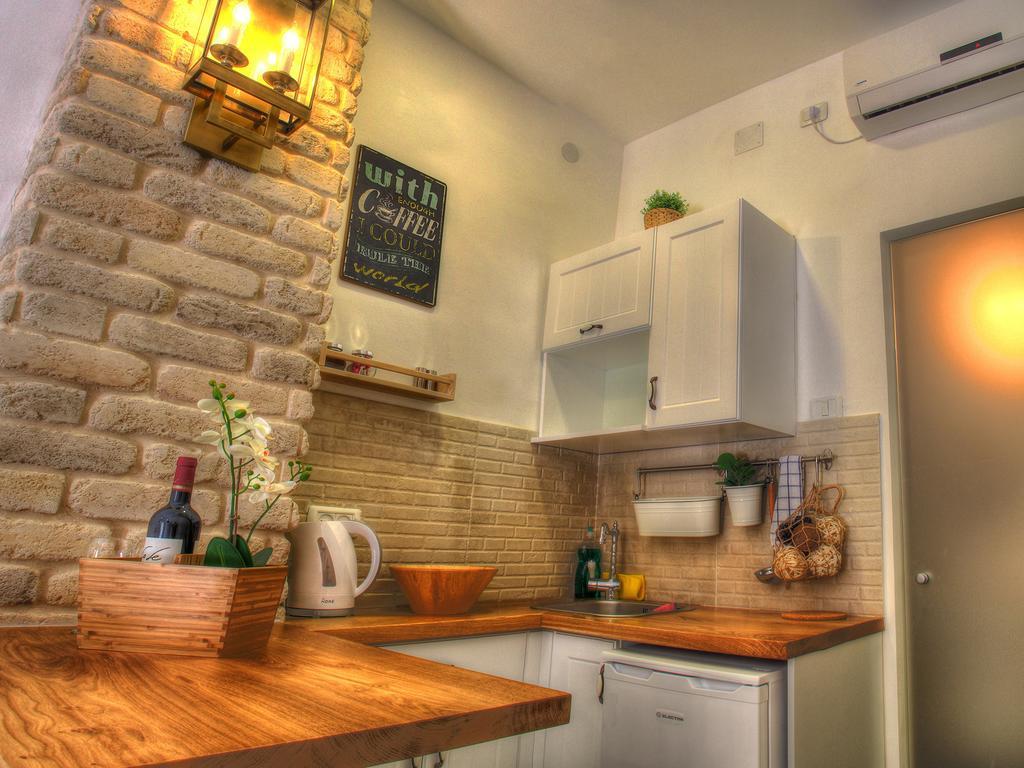 Banker'S Boutique Apartment Хайфа Стая снимка